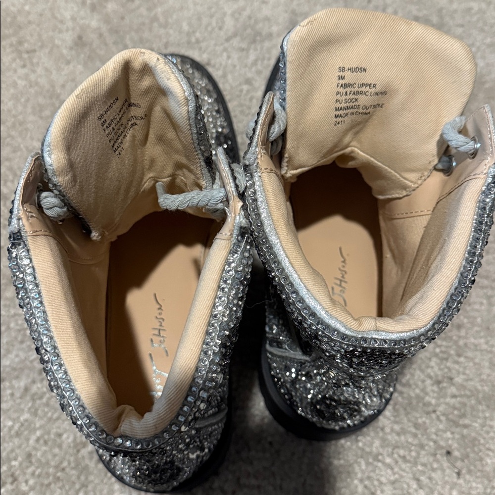 Betsey Johnson Skull Rhinestone Boots Size 9 - Picture 4 of 5